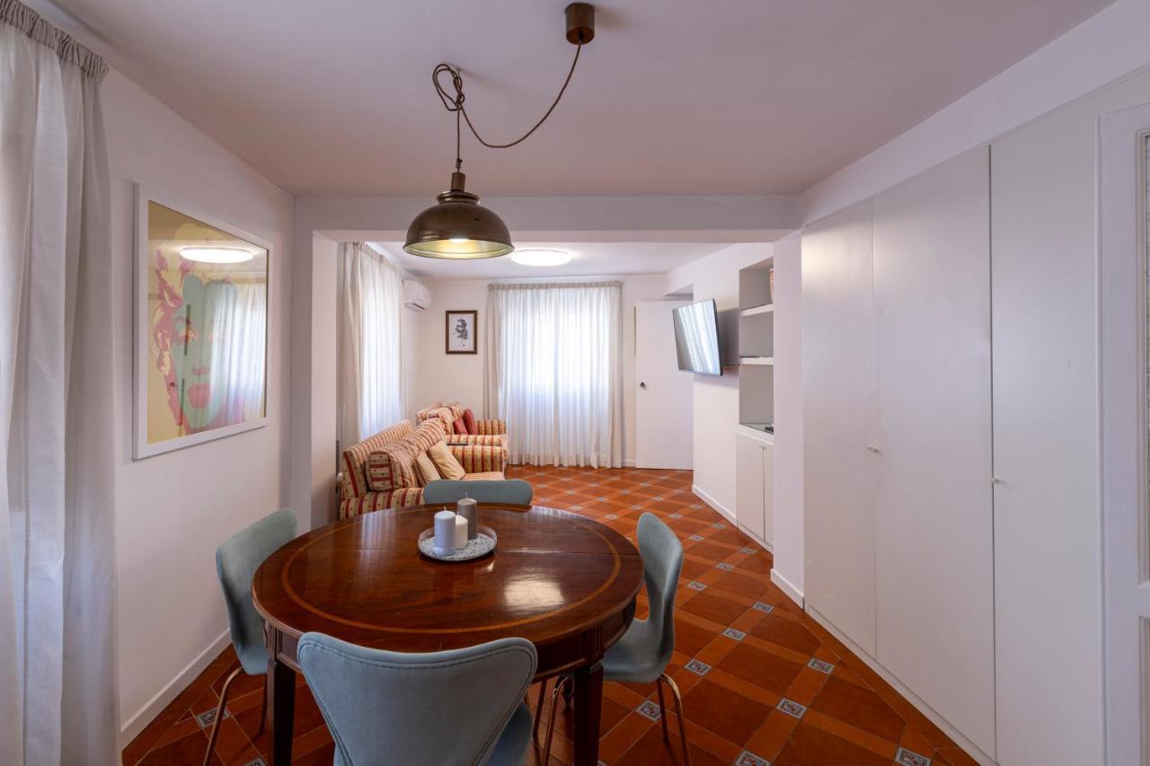 Parlamento Luxury Apartment Rome Exterior photo
